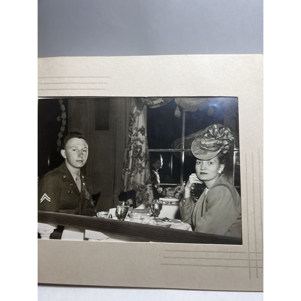 Vtg WWII Era Boulevard Room The Stevens Chicago Hilton Hotel 5x7 Photo Soldier